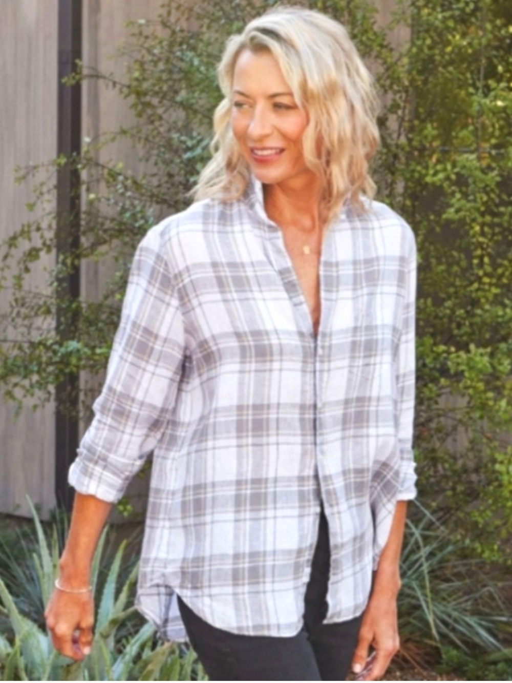 New Frank & Eileen Eileen in Washed Linen Gray Plaid Large